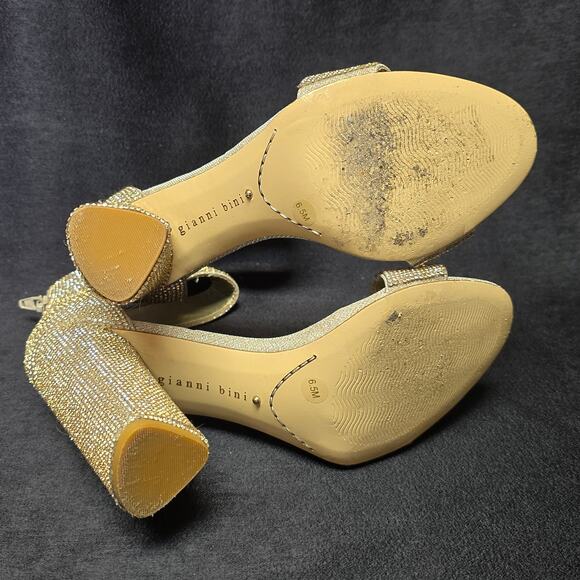 Gianni Bini Silver Chellsie Glitter Platform Dress Sandals High Heels - Picture 10 of 11